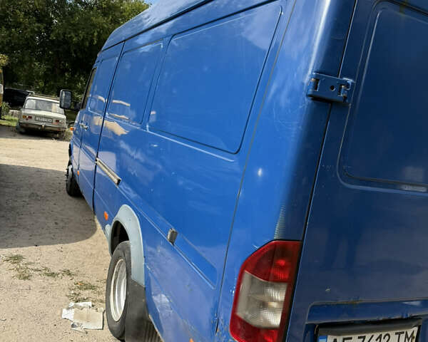Мерседес Sprinter, объемом двигателя 2.7 л и пробегом 620 тыс. км за 8500 $, фото 4 на Automoto.ua