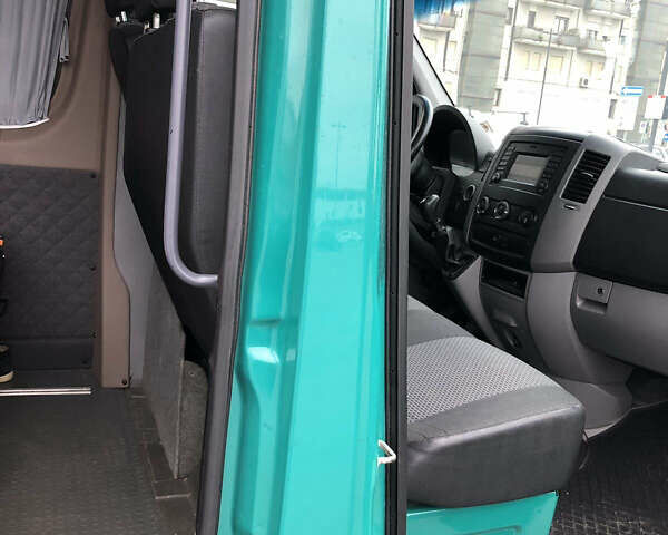 Мерседес Sprinter, объемом двигателя 0 л и пробегом 700 тыс. км за 24000 $, фото 7 на Automoto.ua