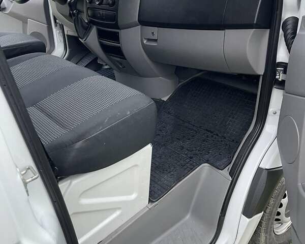 Мерседес Sprinter, объемом двигателя 2.2 л и пробегом 365 тыс. км за 21500 $, фото 29 на Automoto.ua