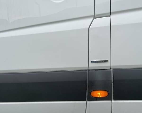 Мерседес Sprinter, объемом двигателя 2.2 л и пробегом 365 тыс. км за 21500 $, фото 15 на Automoto.ua