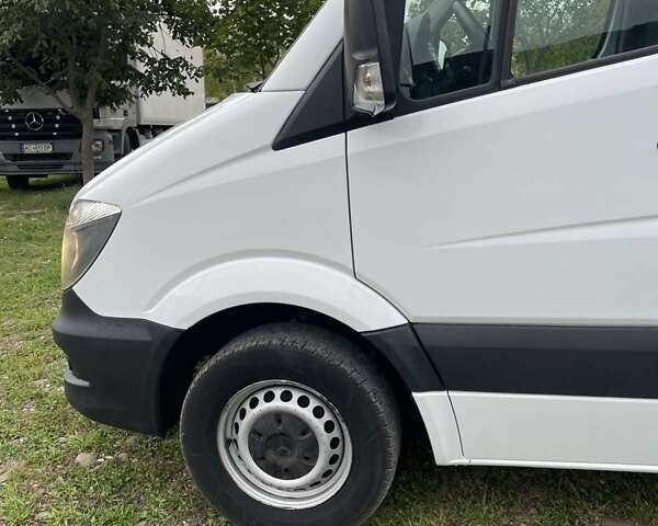 Мерседес Sprinter, объемом двигателя 2.2 л и пробегом 365 тыс. км за 21500 $, фото 14 на Automoto.ua