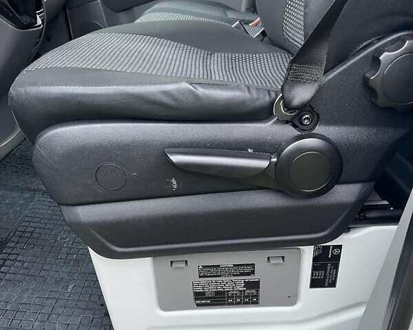 Мерседес Sprinter, объемом двигателя 2.2 л и пробегом 365 тыс. км за 21500 $, фото 32 на Automoto.ua