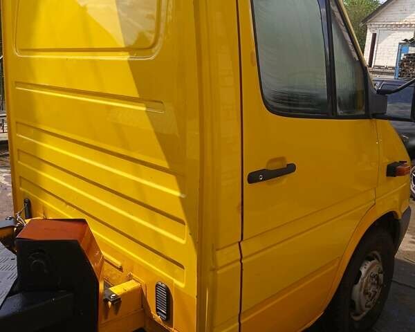 Мерседес Sprinter, объемом двигателя 2.7 л и пробегом 408 тыс. км за 29500 $, фото 9 на Automoto.ua