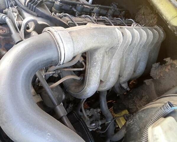 Мерседес Sprinter, объемом двигателя 2.7 л и пробегом 408 тыс. км за 29500 $, фото 3 на Automoto.ua