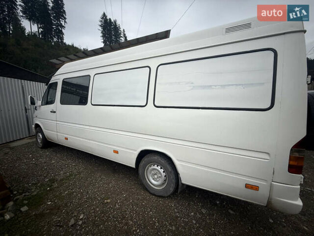 Мерседес Sprinter, объемом двигателя 2.9 л и пробегом 700 тыс. км за 7000 $, фото 3 на Automoto.ua