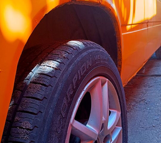 Мерседес Sprinter, объемом двигателя 3 л и пробегом 5000 тыс. км за 6400 $, фото 4 на Automoto.ua
