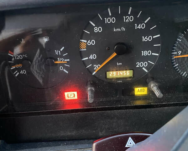 Мерседес Sprinter, объемом двигателя 2.9 л и пробегом 3 тыс. км за 4900 $, фото 28 на Automoto.ua