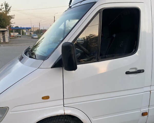 Мерседес Sprinter, объемом двигателя 2.9 л и пробегом 3 тыс. км за 4900 $, фото 3 на Automoto.ua