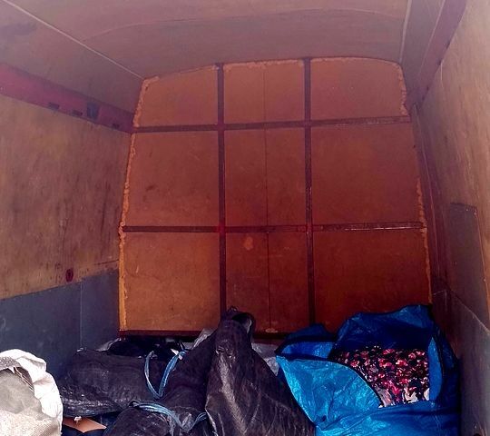 Мерседес Sprinter, объемом двигателя 2.9 л и пробегом 350 тыс. км за 4500 $, фото 4 на Automoto.ua