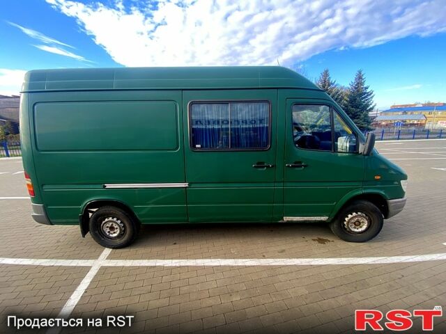 Мерседес Sprinter, об'ємом двигуна 2.9 л та пробігом 448 тис. км за 5500 $, фото 1 на Automoto.ua