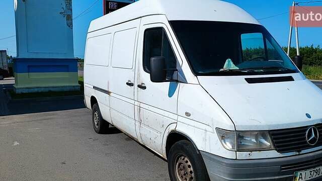 Мерседес Sprinter, объемом двигателя 0 л и пробегом 750 тыс. км за 5000 $, фото 2 на Automoto.ua