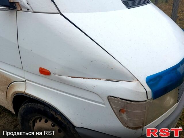 Мерседес Sprinter, об'ємом двигуна 2.9 л та пробігом 590 тис. км за 4000 $, фото 2 на Automoto.ua