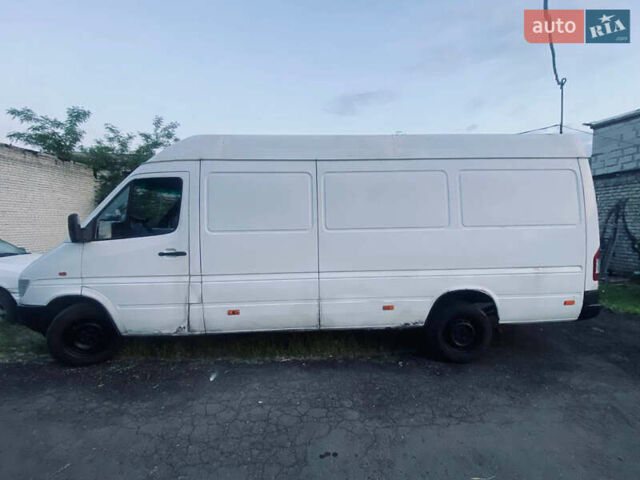 Мерседес Sprinter, объемом двигателя 0 л и пробегом 800 тыс. км за 4000 $, фото 4 на Automoto.ua