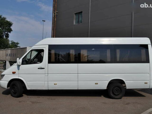 Мерседес Sprinter, объемом двигателя 2.2 л и пробегом 900 тыс. км за 10300 $, фото 9 на Automoto.ua