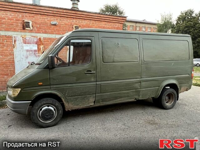 Мерседес Sprinter, объемом двигателя 2.9 л и пробегом 258 тыс. км за 5200 $, фото 2 на Automoto.ua