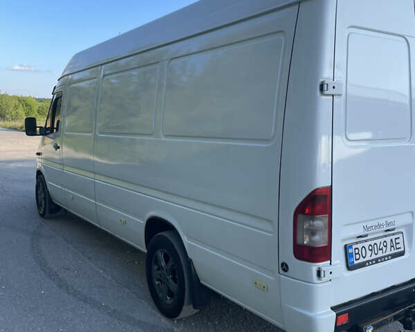 Мерседес Sprinter, объемом двигателя 2.15 л и пробегом 620 тыс. км за 10200 $, фото 21 на Automoto.ua