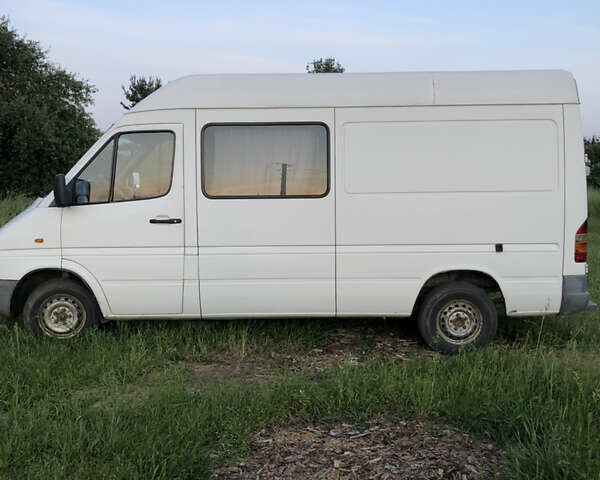 Мерседес Sprinter, объемом двигателя 0 л и пробегом 500 тыс. км за 6200 $, фото 1 на Automoto.ua