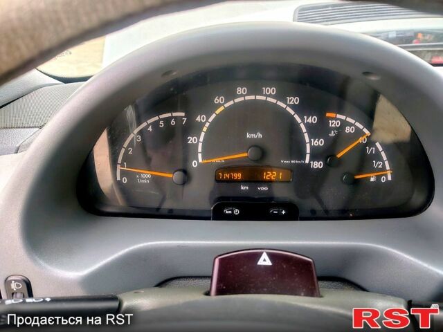 Мерседес Sprinter, объемом двигателя 2.1 л и пробегом 714 тыс. км за 6300 $, фото 1 на Automoto.ua