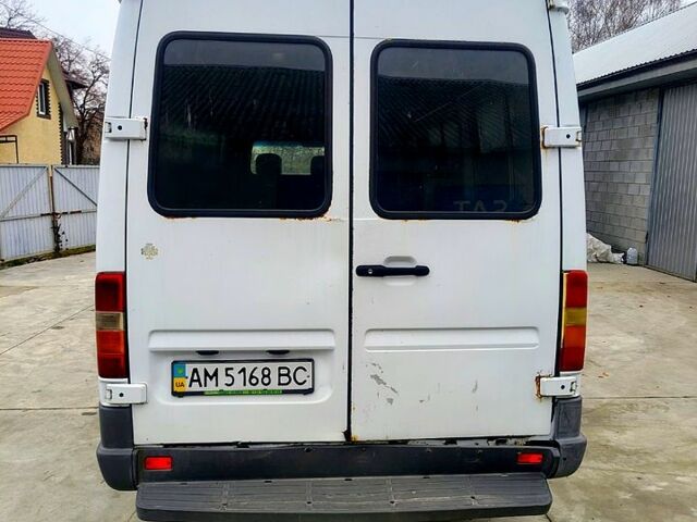 Мерседес Sprinter, объемом двигателя 2.1 л и пробегом 714 тыс. км за 6300 $, фото 7 на Automoto.ua