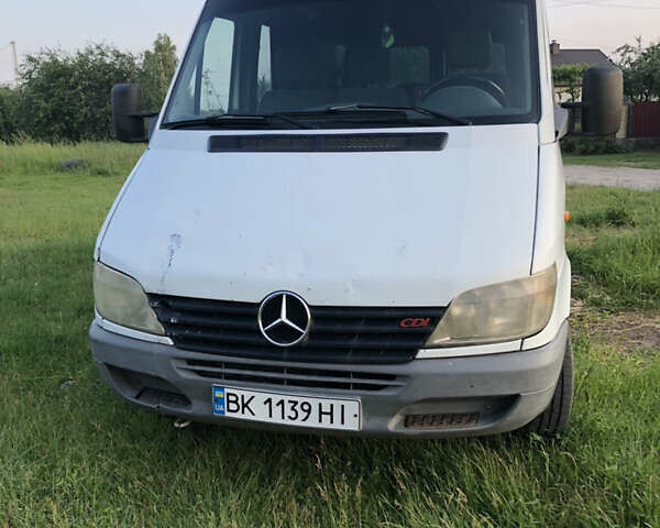 Мерседес Sprinter, объемом двигателя 0 л и пробегом 500 тыс. км за 6200 $, фото 2 на Automoto.ua