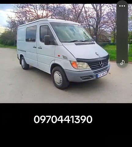 Мерседес Sprinter, об'ємом двигуна 2.2 л та пробігом 500 тис. км за 3500 $, фото 4 на Automoto.ua