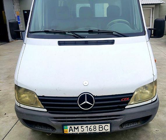 Мерседес Sprinter, об'ємом двигуна 2.1 л та пробігом 714 тис. км за 6300 $, фото 4 на Automoto.ua