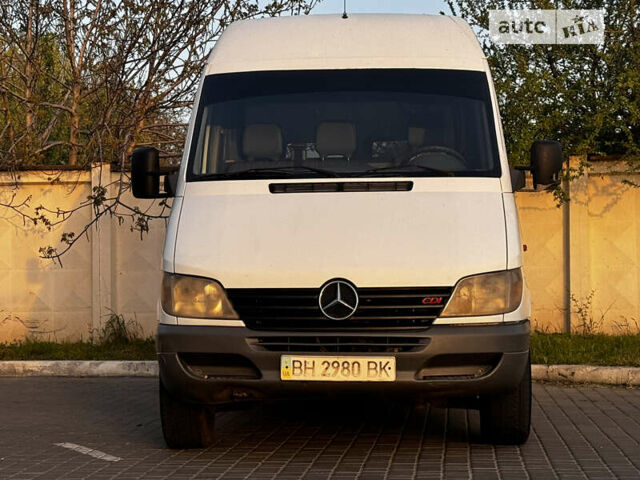 Мерседес Sprinter, объемом двигателя 2.2 л и пробегом 400 тыс. км за 6500 $, фото 6 на Automoto.ua