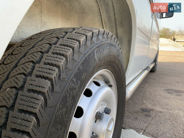 Мерседес Sprinter, объемом двигателя 2.7 л и пробегом 526 тыс. км за 8900 $, фото 9 на Automoto.ua