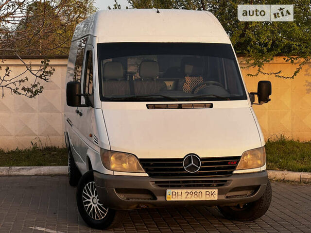 Мерседес Sprinter, объемом двигателя 2.2 л и пробегом 400 тыс. км за 6500 $, фото 9 на Automoto.ua