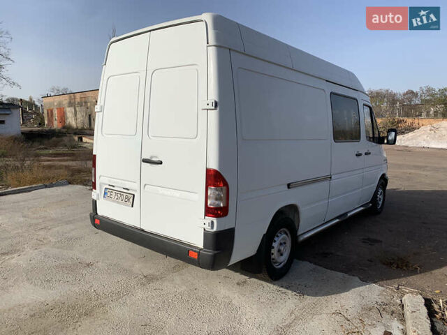 Мерседес Sprinter, объемом двигателя 2.7 л и пробегом 526 тыс. км за 8900 $, фото 5 на Automoto.ua