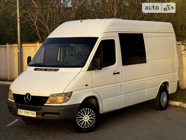 Мерседес Sprinter, объемом двигателя 2.2 л и пробегом 400 тыс. км за 6500 $, фото 2 на Automoto.ua