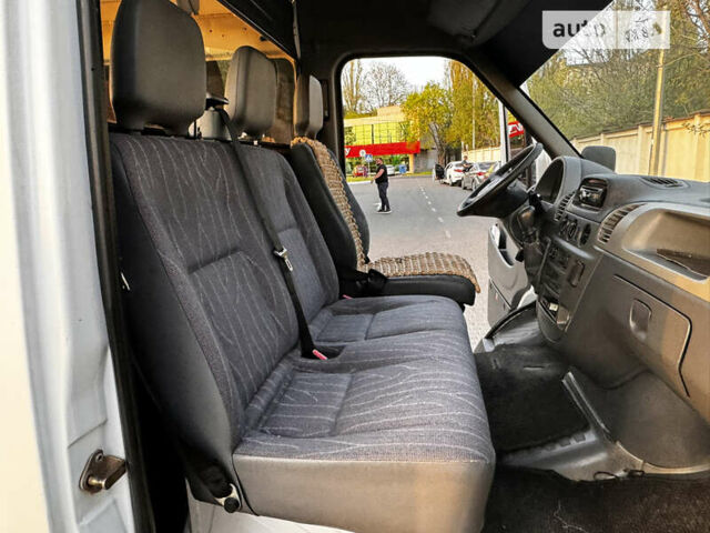 Мерседес Sprinter, объемом двигателя 2.2 л и пробегом 400 тыс. км за 6500 $, фото 31 на Automoto.ua