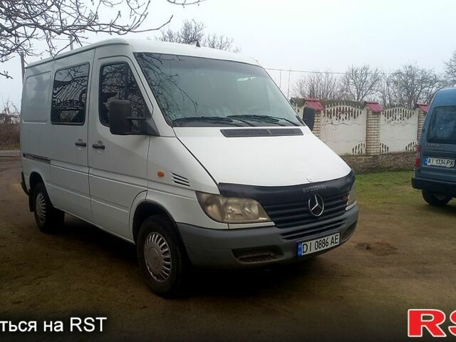Мерседес Sprinter, объемом двигателя 2.2 л и пробегом 550 тыс. км за 4500 $, фото 2 на Automoto.ua