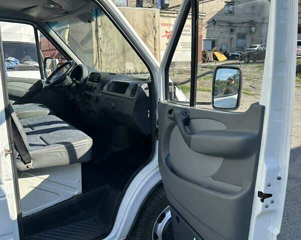 Мерседес Sprinter, объемом двигателя 2.7 л и пробегом 452 тыс. км за 14200 $, фото 11 на Automoto.ua