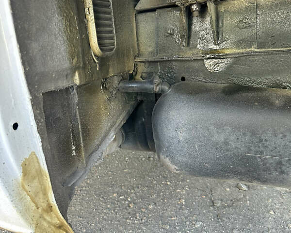 Мерседес Sprinter, об'ємом двигуна 2.7 л та пробігом 452 тис. км за 14200 $, фото 24 на Automoto.ua