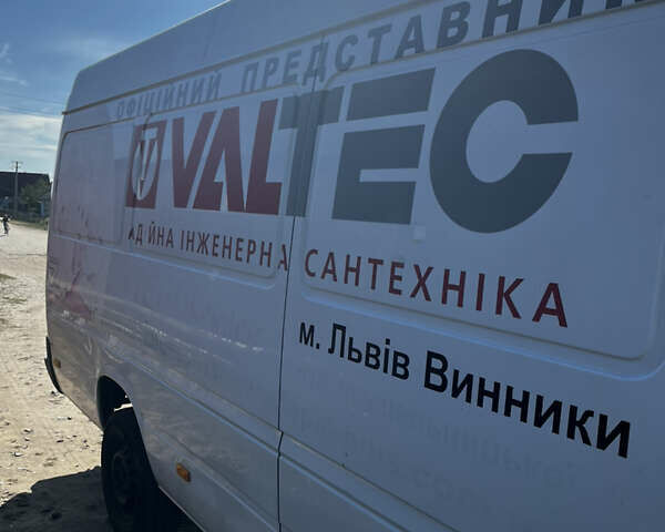 Мерседес Sprinter, объемом двигателя 2.2 л и пробегом 700 тыс. км за 7000 $, фото 6 на Automoto.ua