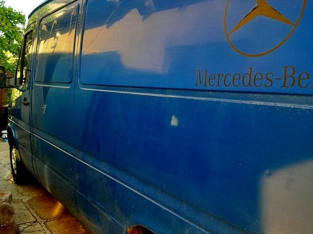Мерседес Sprinter, объемом двигателя 2.2 л и пробегом 0 тыс. км за 6600 $, фото 1 на Automoto.ua