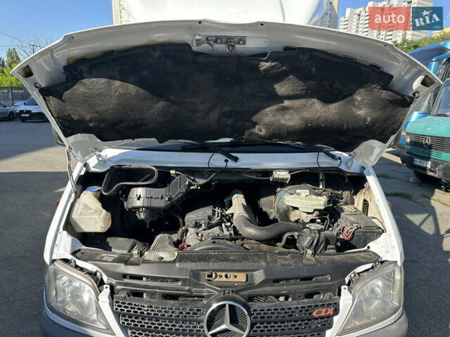 Мерседес Sprinter, объемом двигателя 2.7 л и пробегом 452 тыс. км за 14200 $, фото 20 на Automoto.ua