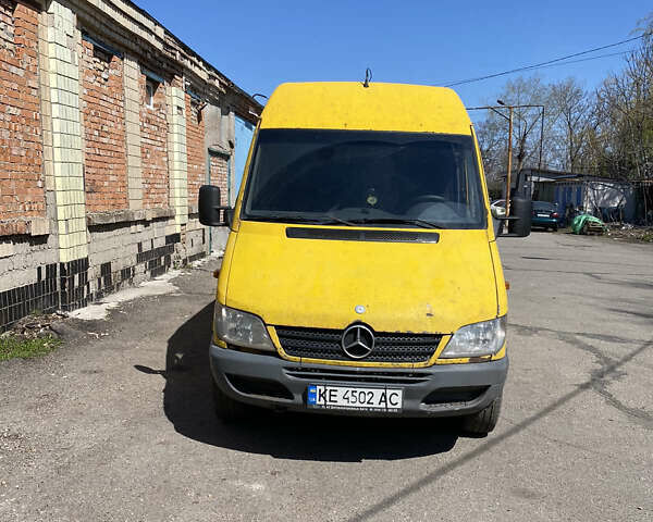 Мерседес Sprinter, объемом двигателя 0 л и пробегом 221 тыс. км за 5300 $, фото 1 на Automoto.ua