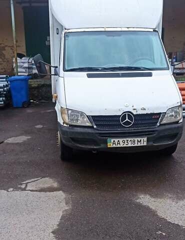 Мерседес Sprinter, объемом двигателя 0 л и пробегом 500 тыс. км за 9900 $, фото 2 на Automoto.ua
