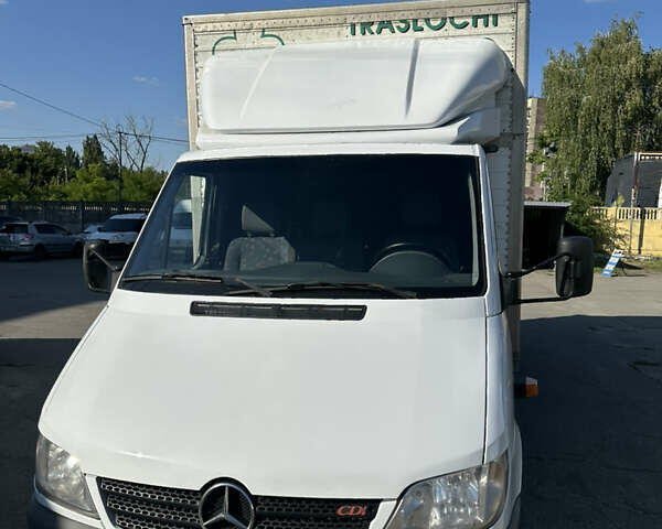 Мерседес Sprinter, объемом двигателя 2.7 л и пробегом 452 тыс. км за 14200 $, фото 1 на Automoto.ua