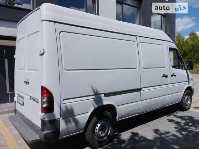 Мерседес Sprinter, об'ємом двигуна 2.15 л та пробігом 500 тис. км за 8400 $, фото 4 на Automoto.ua