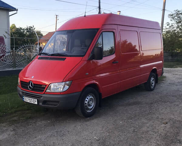 Мерседес Sprinter, объемом двигателя 2.15 л и пробегом 285 тыс. км за 12600 $, фото 2 на Automoto.ua