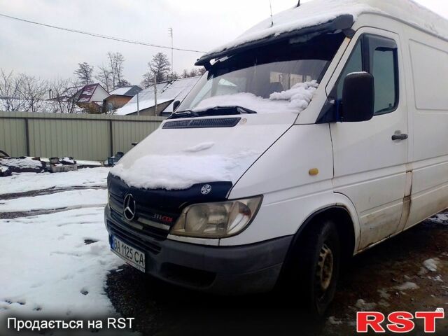 Мерседес Sprinter, объемом двигателя 2.2 л и пробегом 1 тыс. км за 6000 $, фото 5 на Automoto.ua