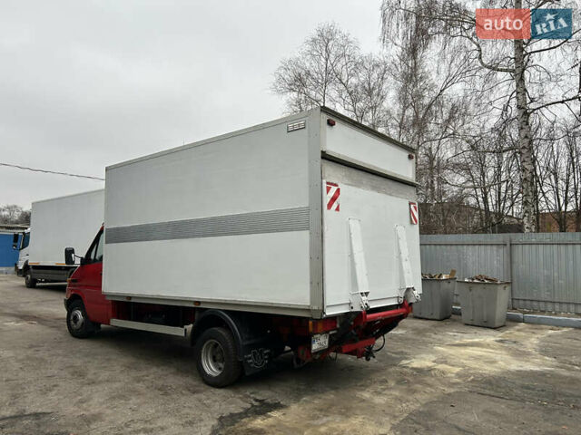Мерседес Sprinter, об'ємом двигуна 2.7 л та пробігом 285 тис. км за 17000 $, фото 4 на Automoto.ua