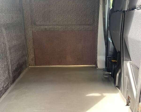 Мерседес Sprinter, объемом двигателя 2.69 л и пробегом 317 тыс. км за 12500 $, фото 15 на Automoto.ua