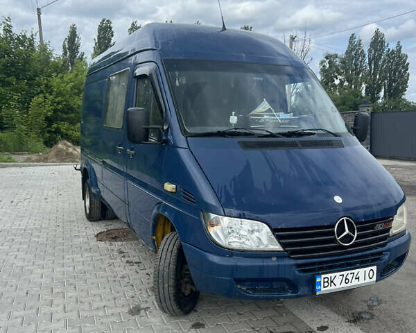 Мерседес Sprinter, объемом двигателя 2.7 л и пробегом 480 тыс. км за 7700 $, фото 8 на Automoto.ua