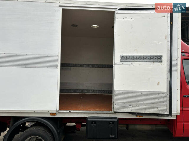 Мерседес Sprinter, об'ємом двигуна 2.7 л та пробігом 285 тис. км за 17000 $, фото 18 на Automoto.ua