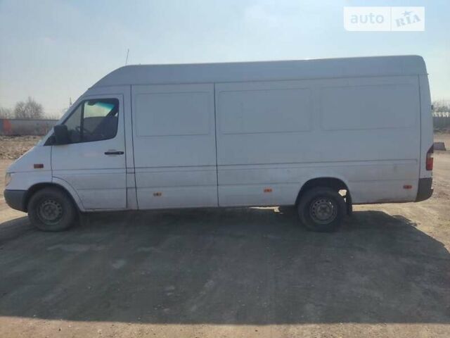 Мерседес Sprinter, объемом двигателя 2.15 л и пробегом 436 тыс. км за 8450 $, фото 5 на Automoto.ua