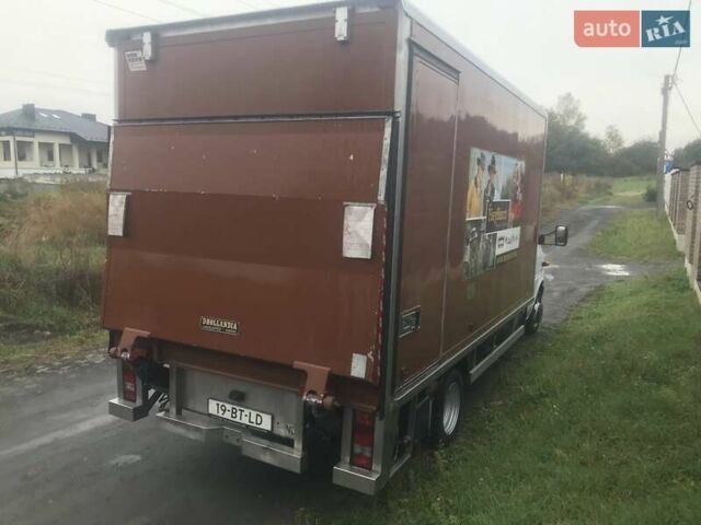 Мерседес Sprinter, об'ємом двигуна 2.7 л та пробігом 288 тис. км за 17300 $, фото 6 на Automoto.ua